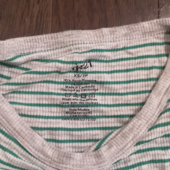 Soft Green Striped Crop Top Short Sleeve - Picture 3 of 3